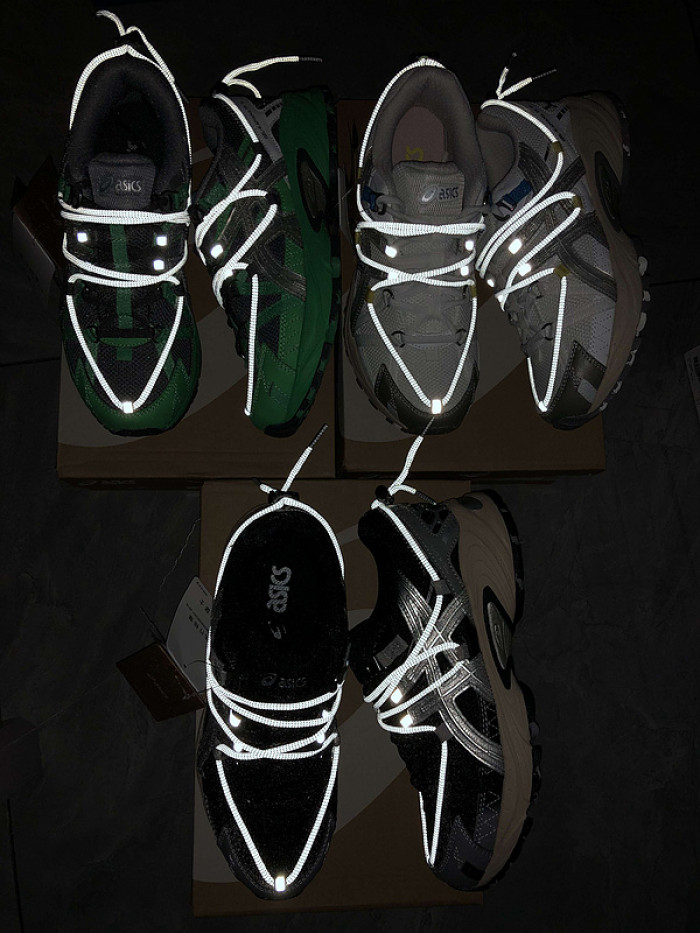 As*ic*s 1201a923-100