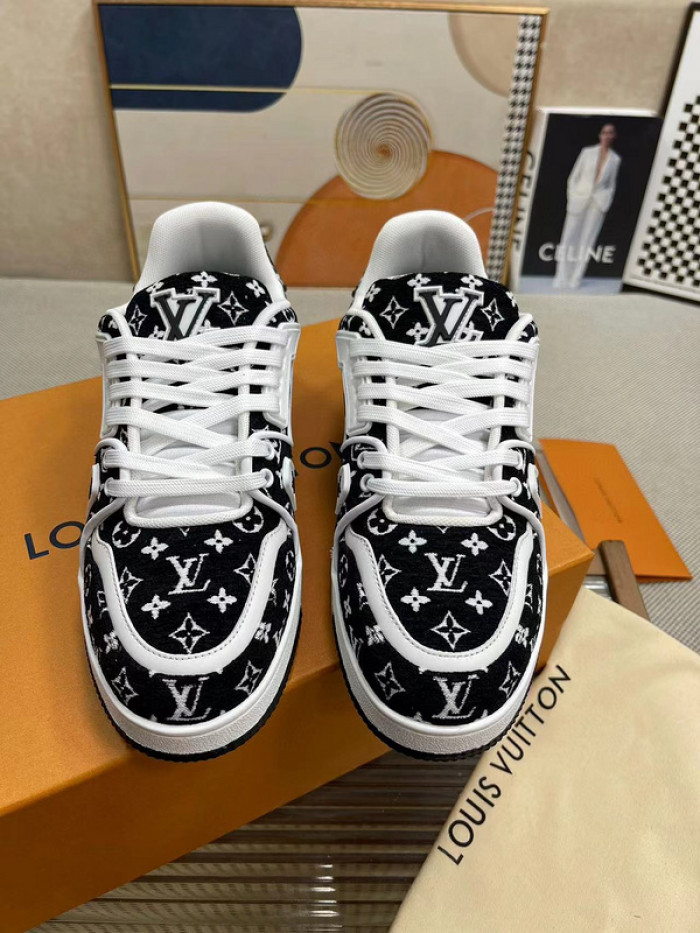 1V SNEAKERS 1V0425-063