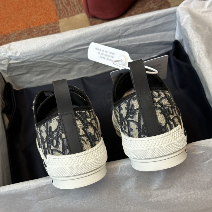 D10R B23 Sneakers Low Top DR1256-5589