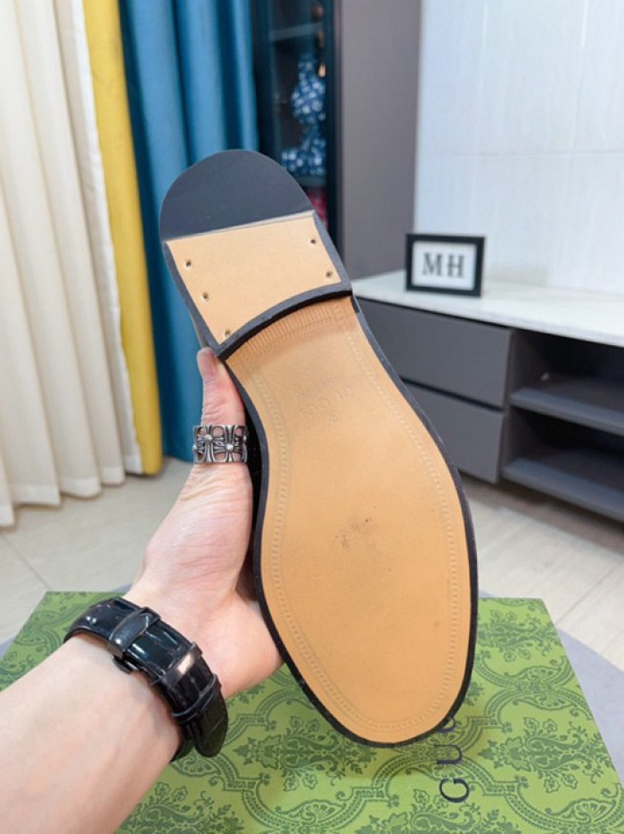 G*u*i1 loafers gu0613-073