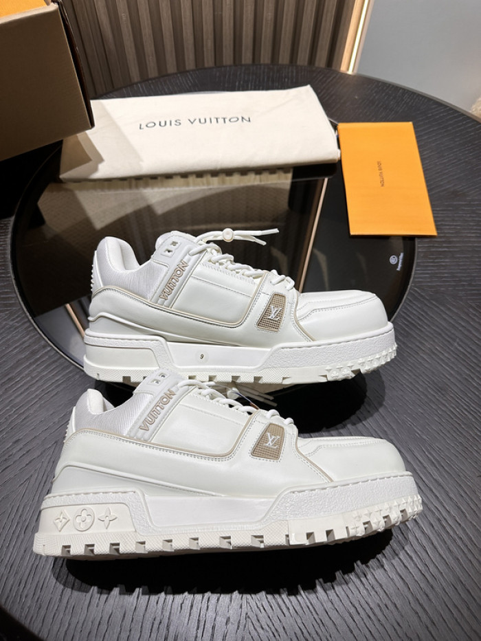 1V SNEAKERS 1V0425-173