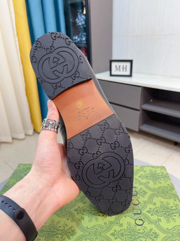 G*u*i1 loafers gu0613-081