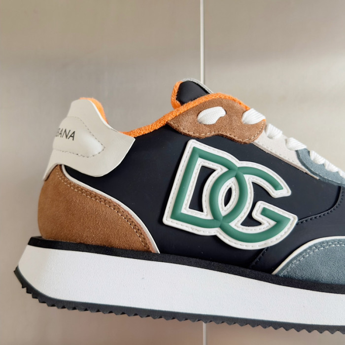 D.G. Sneakers DG210-234