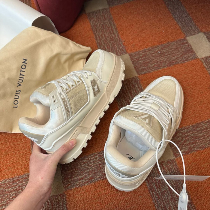 1V SNEAKERS 1V0425-261