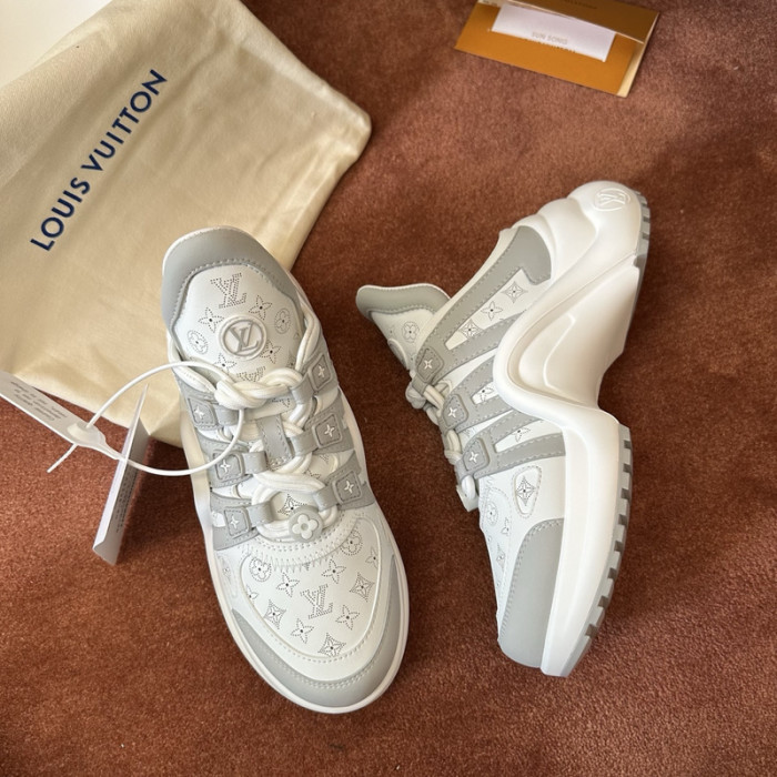 1V SNEAKERS 1V0425-303