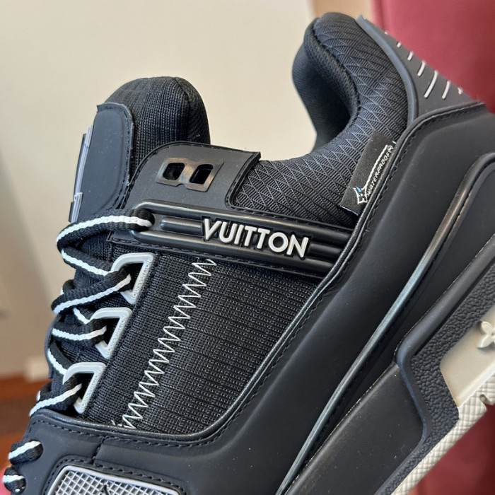 1V SNEAKERS 1V0425-308