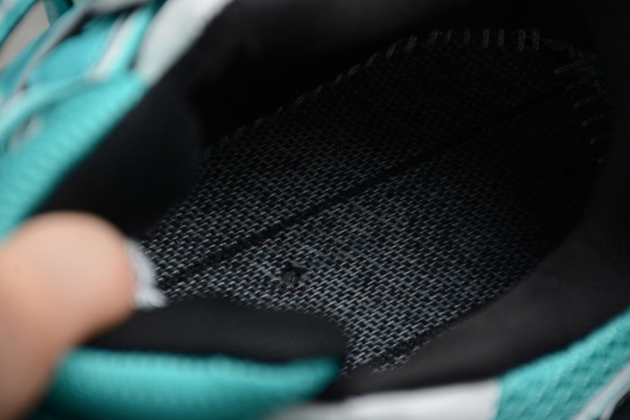 blcg triple trainer 542436 w2la1 4008