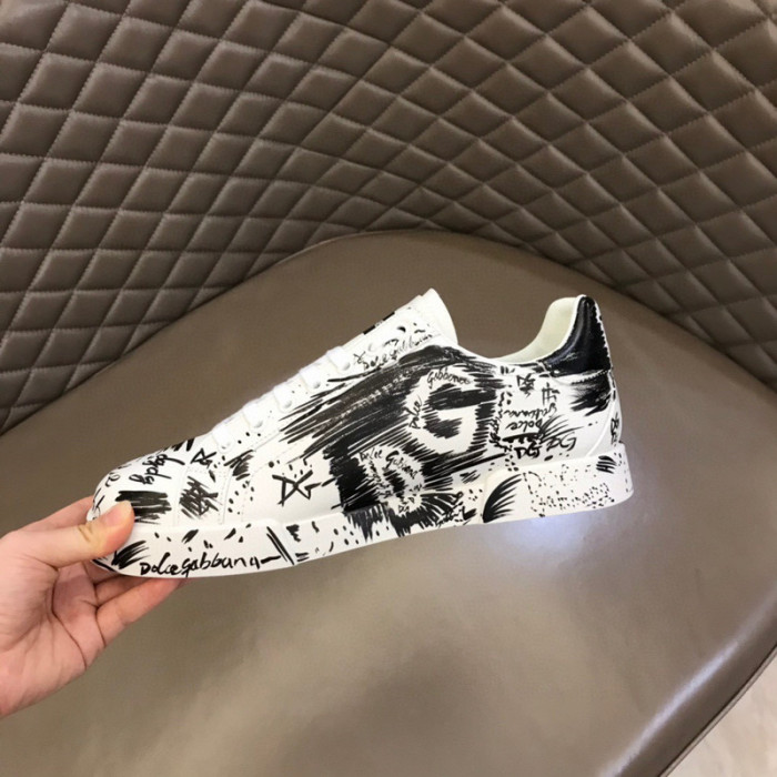 D.G. Sneakers DG210-130