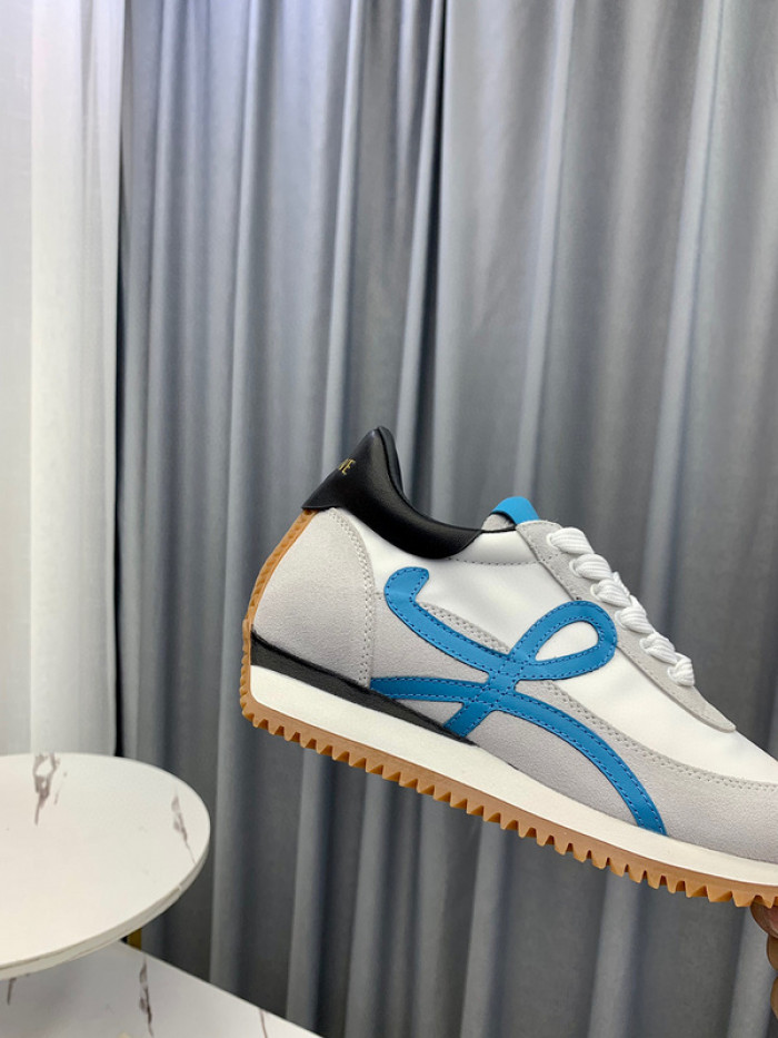 L0EWE SNEAKERS T0425-095