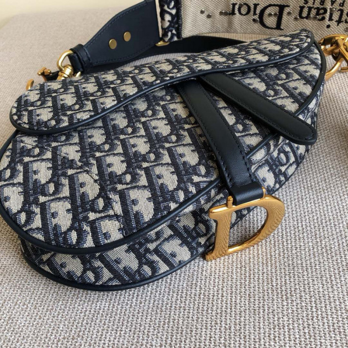 D*R bag 25.5 x 20 x 6.5cm B0113-163