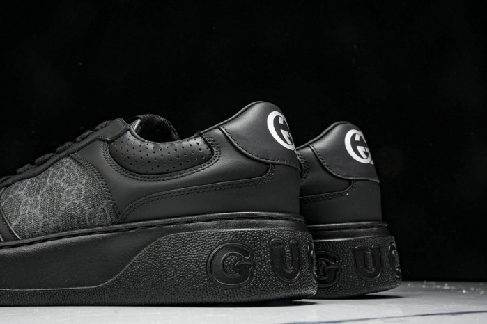 G*u*i trainer sneaker gu58203-2399