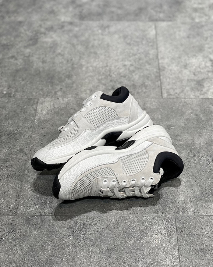 CHANE1 SNEAKER