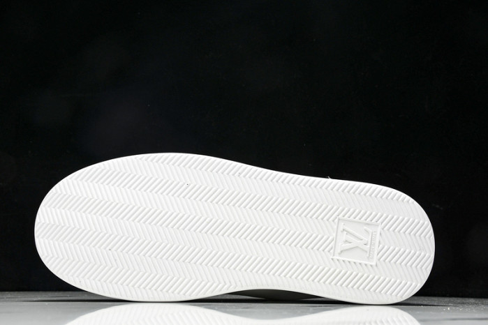 1V SNEAKERS 1V0425-101