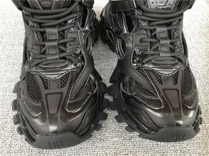 blcg track w2gn11000