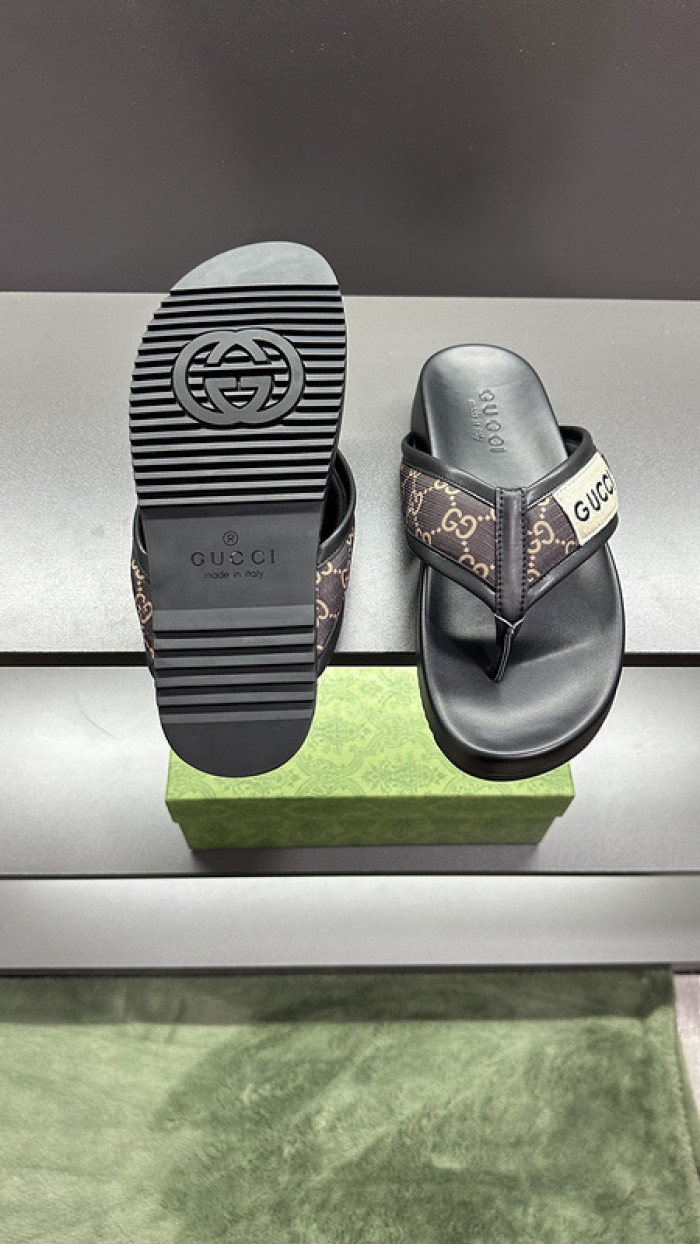 guc* slippers dr258-081