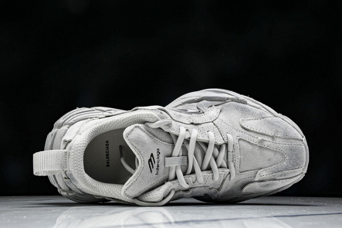 BLCG Sneaker 825418 WDWTS 1980