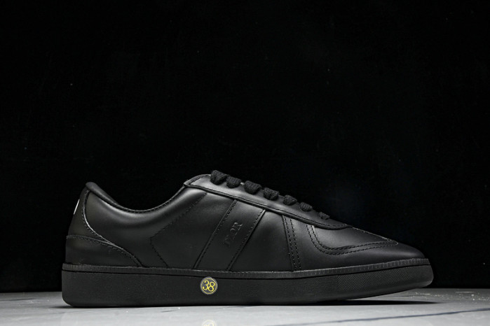 D10R SHOES B01 D896-169