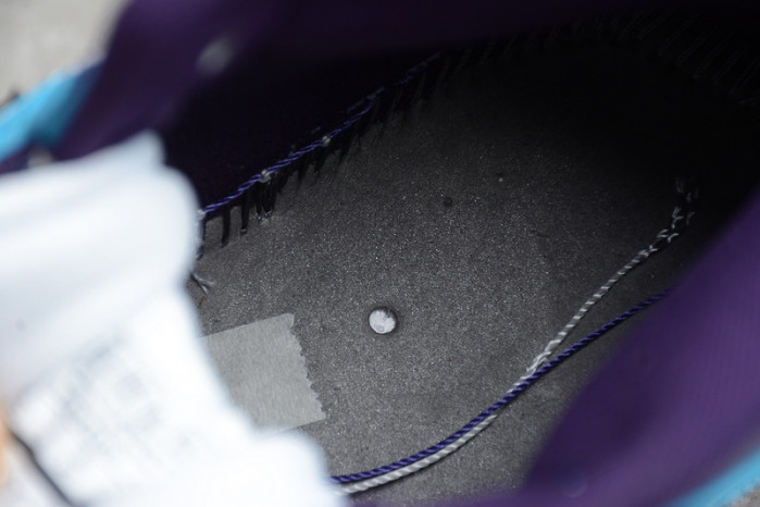 air jordan 1 mid hornets 554724-415