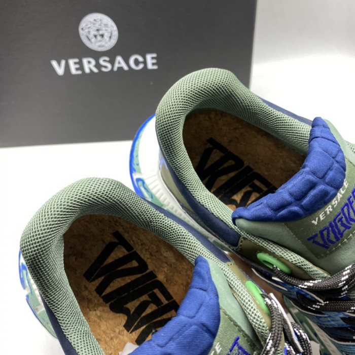 vers chain reaction sneakers