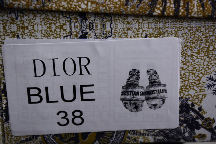 DIOR SLIPPERS