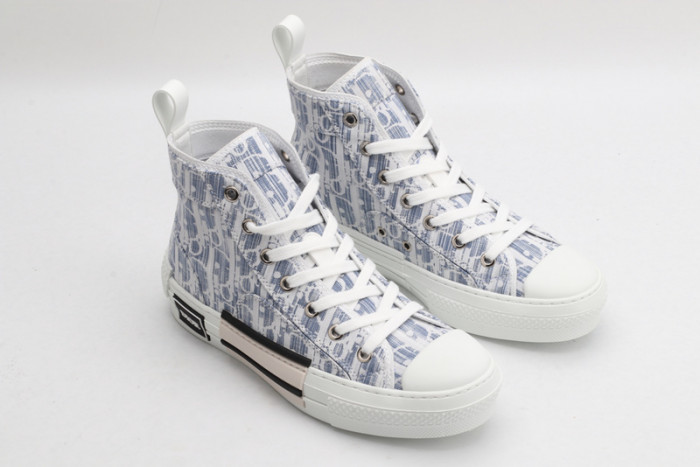 D10R B23 Sneakers High Top