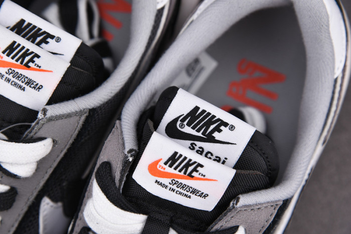 sacai nike ldwaffle black anthracite white bv0073-001