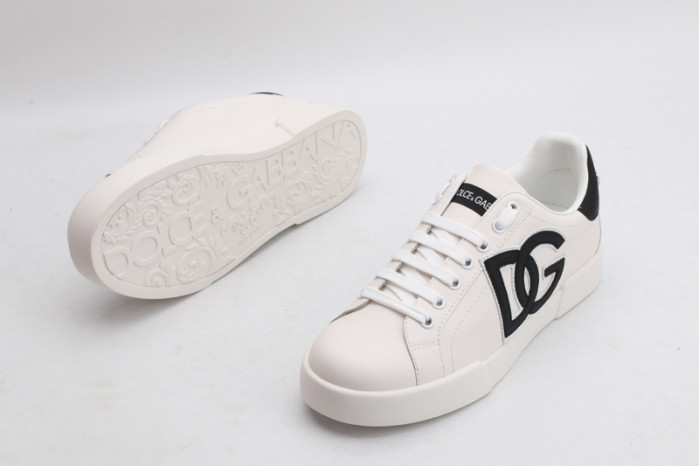 d.g. sneakers ef563-002