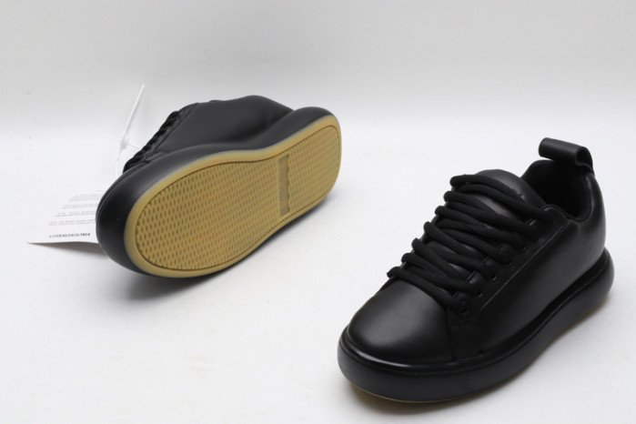 Bo*te*ga ve*ne*ta sneaker