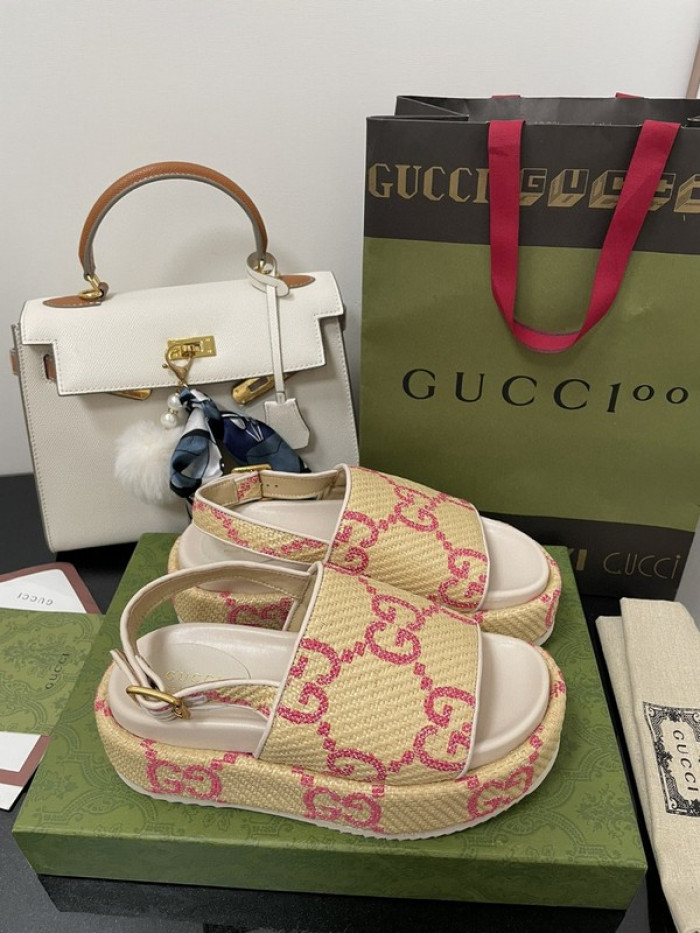 G*u*i slippers gu568-002