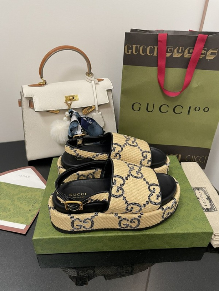 G*u*i slippers gu568-005