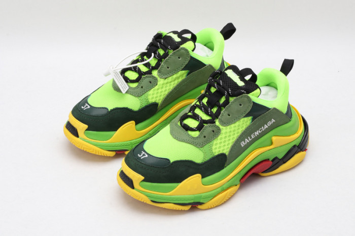 blcg sneaker triple.s sneakers 536737 w2fad 42889