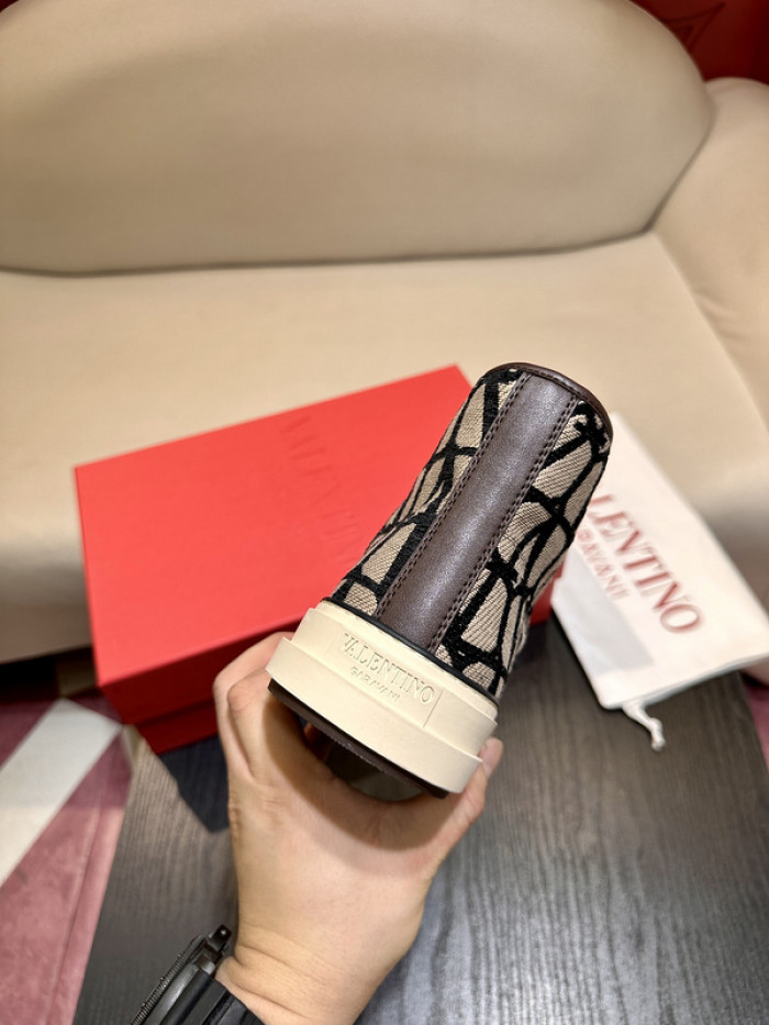 v*lentino sneakers va1085-224