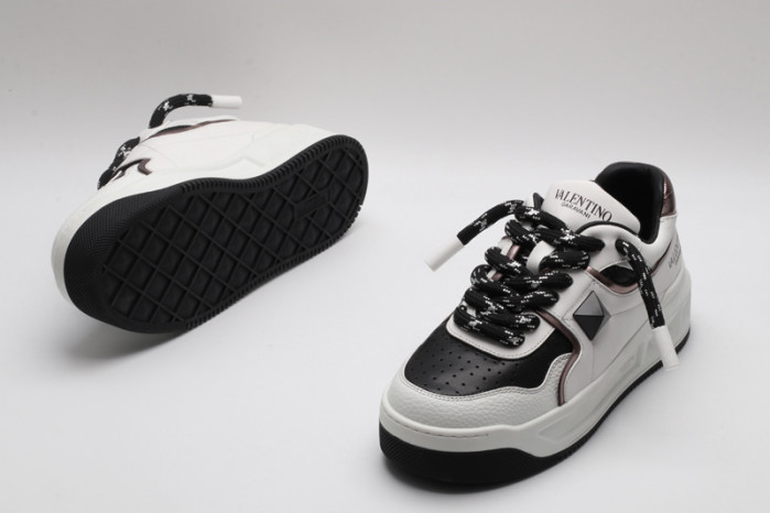v*lentino sneakers va1085-237