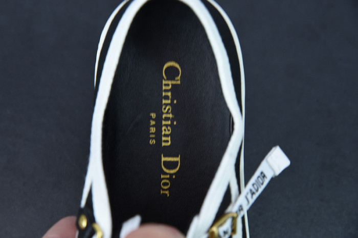 D10R B23 Sneakers Low Top DR1256-5571