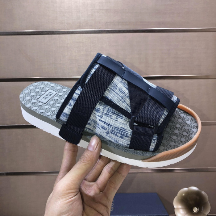 DIOR SLIPPERS