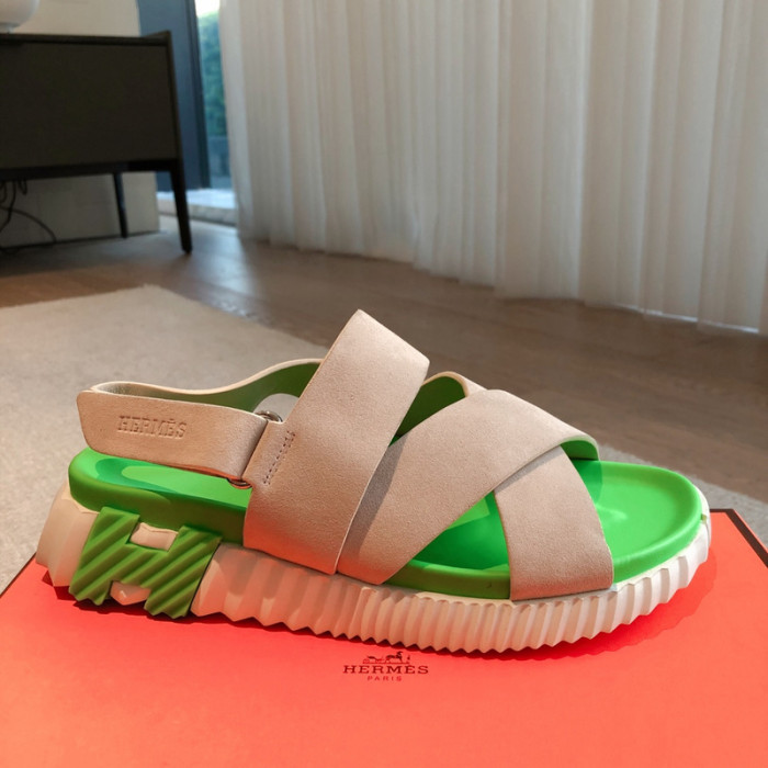 he*mes slide cu526-2077