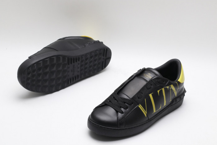 v*lentino sneakers va1085-247