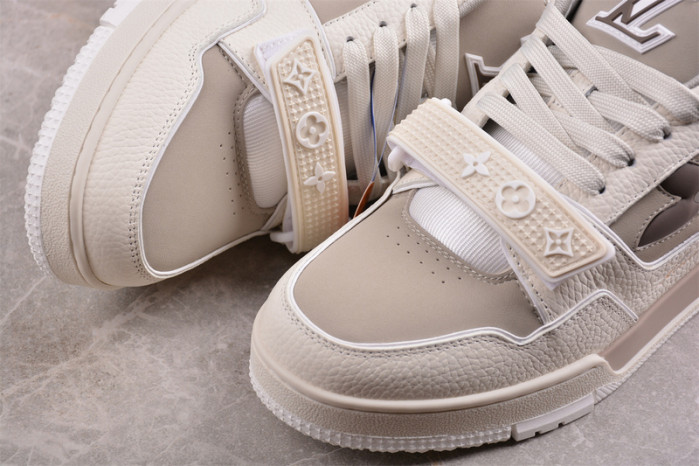 1v sneakers 1v0425-043