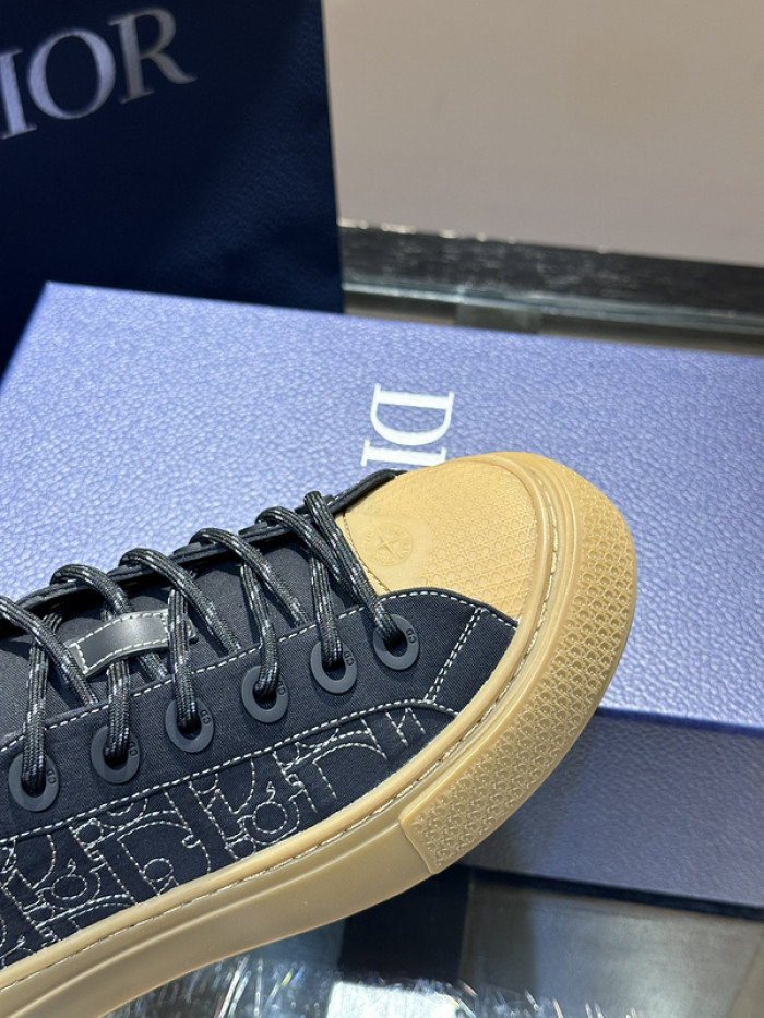 D10R B33 Sneakers Low Top DR33-009