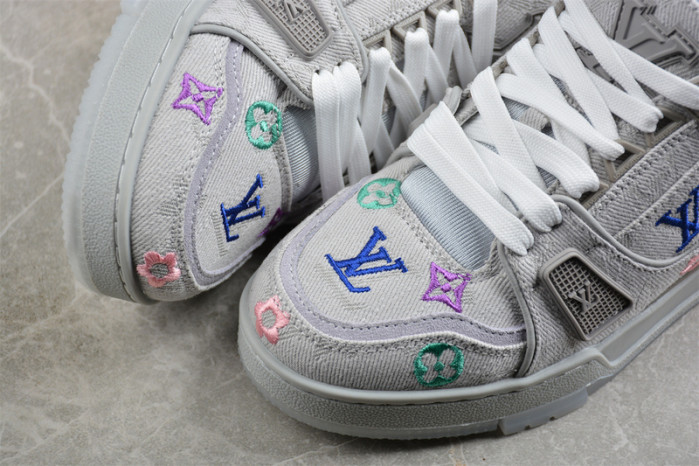 1V SNEAKERS 1V0425-109