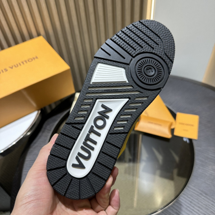 1V SNEAKERS 1V0425-157