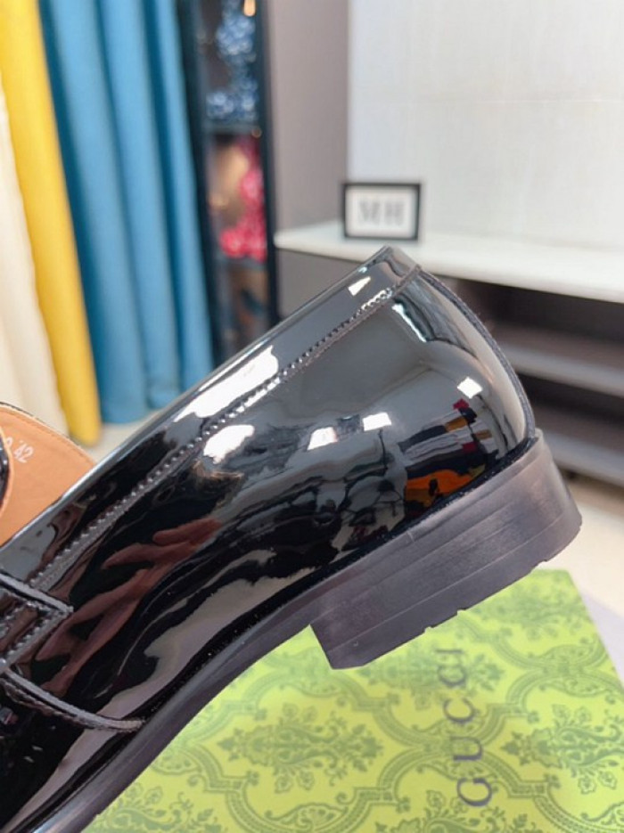 G*u*i1 loafers gu0613-080