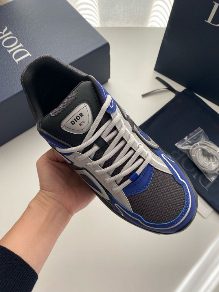 D10R B30 SNEAKERS B3100