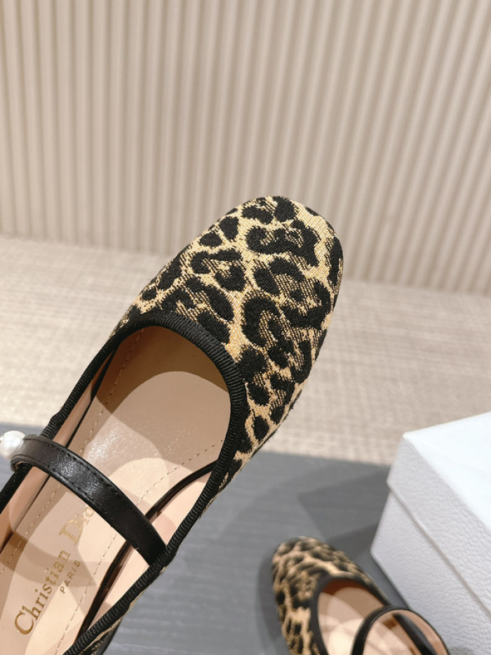 D10R SNEAKERS D896-123