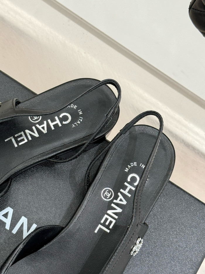 CHANE1 SLINGBACKS T0425-124