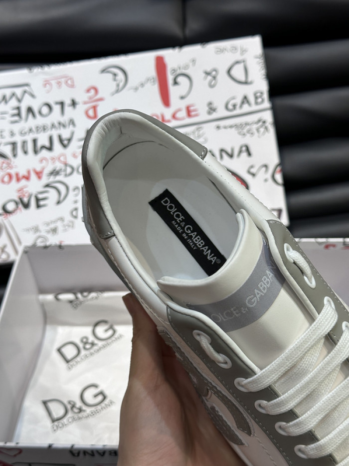 D.G. Sneakers DG210-244
