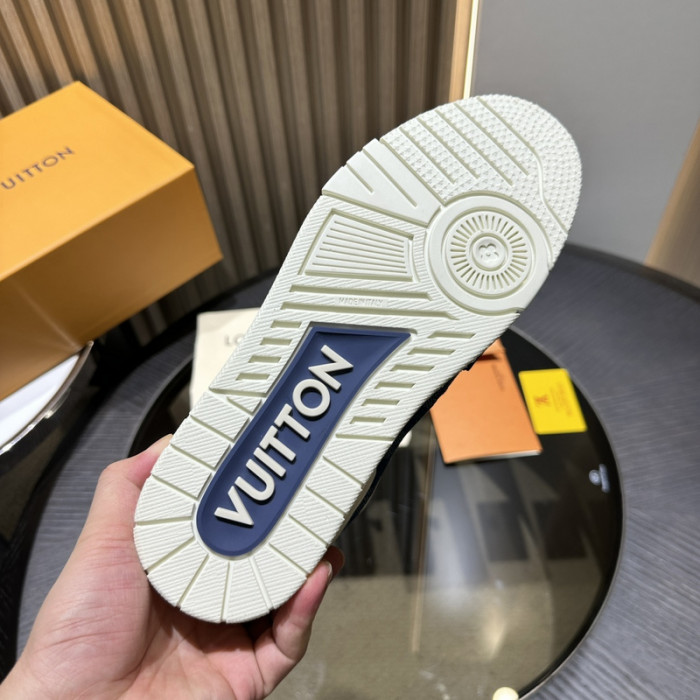 1V SNEAKERS 1V0425-268