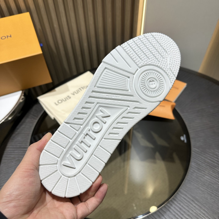 1V SNEAKERS 1V0425-290