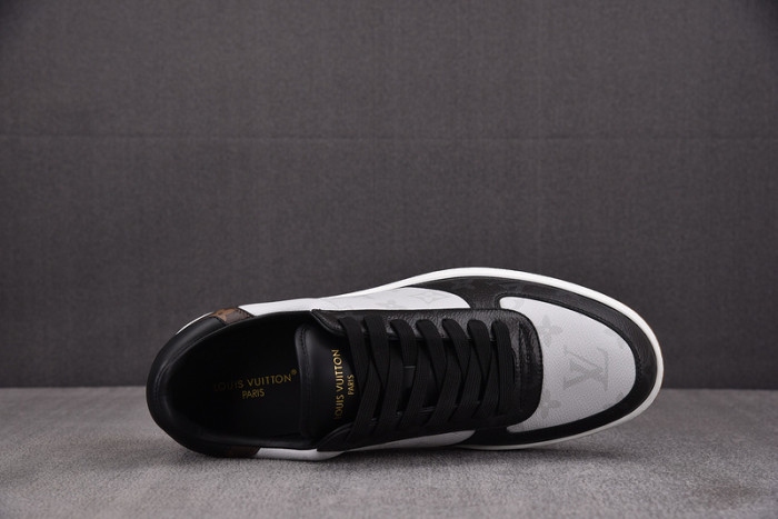 1V SNEAKERS 1V0425-313