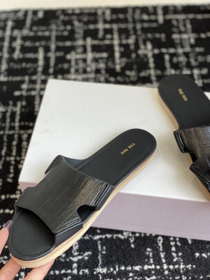 The Row Slides OT0104-037